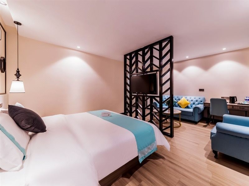 XANA LITE (Hohhot Haidong Road) 4/5