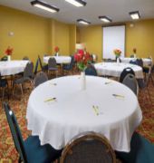 Super 8 By Wyndham Metairie 14/26