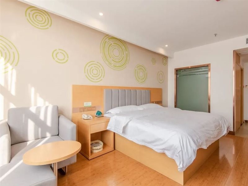 GreenTree Inn (Hefei Binhu Jianghuai Automobile Factory Store) 2/4