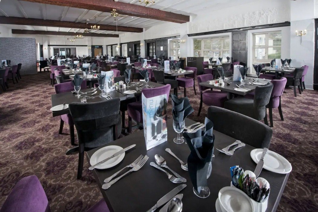Esplanade Hotel 26/60