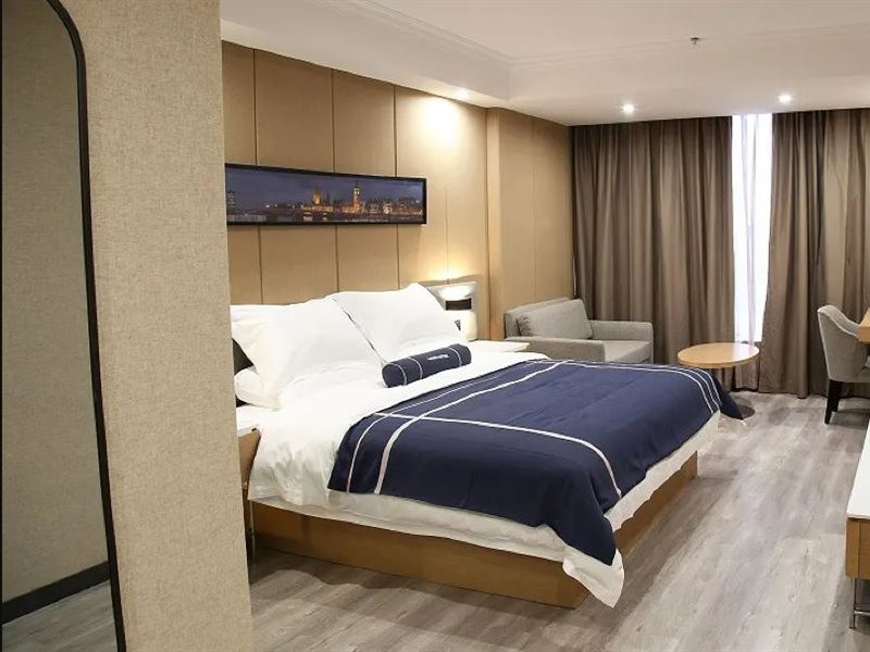 Lano Hotel (Guiding Yongchao Pedestrian Street) 31/54