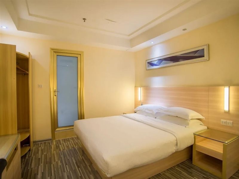 City Comfort Inn (Liuzhou Wanda Plaza) 28/54