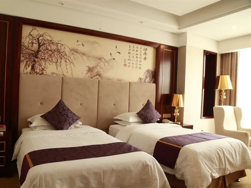 East Earl Hotel photo 4