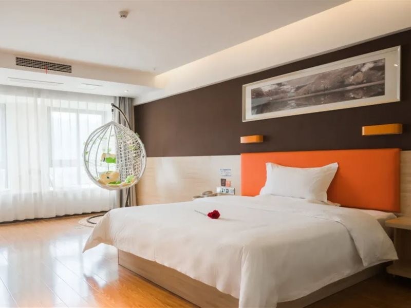 7 Days Premium (Chongqing Baishiyi) photo3