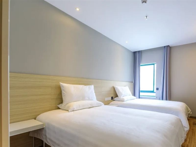 Hi Inn (Shanghai Zhangjiang Park) 23/31