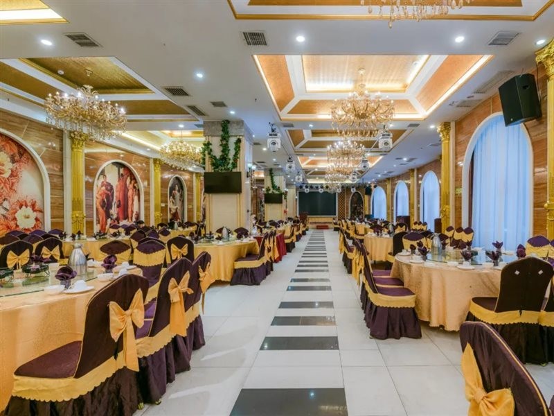 Jun Yi Kai Yue Hotel 22/32