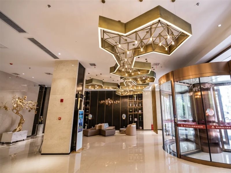 Jun Yi Kai Yue Hotel 21/32