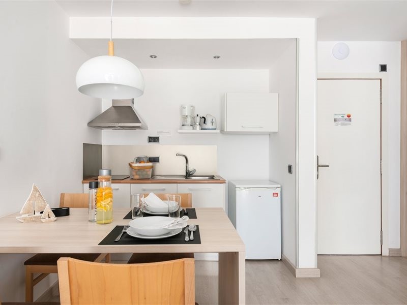 Olive Beach Apartments 43/62