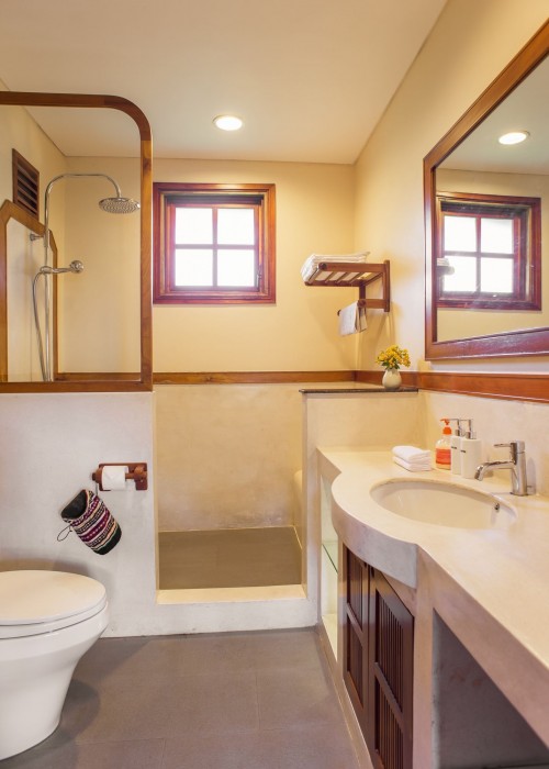 Topas Ecolodge Hotel 51/93