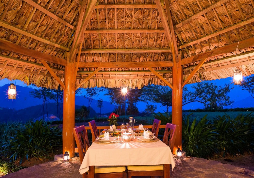 Topas Ecolodge Hotel 34/93