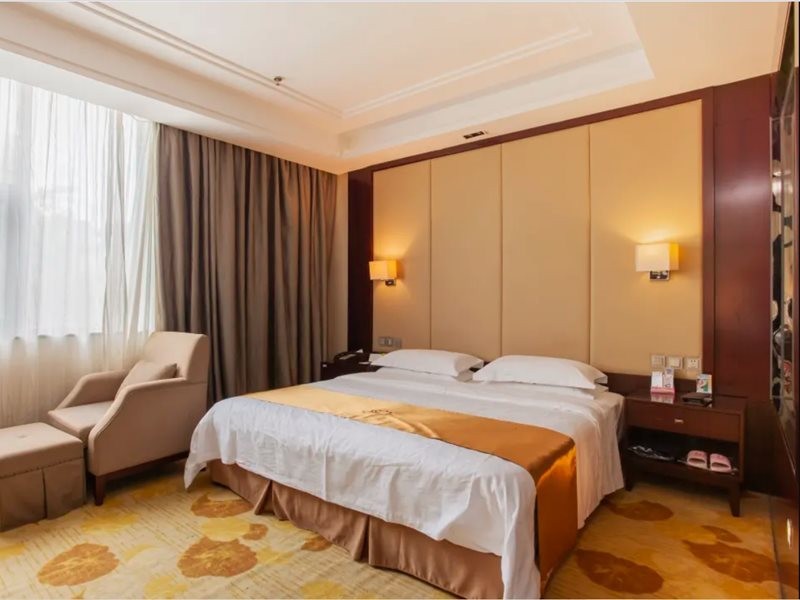 Lianhua Hotel 12/27