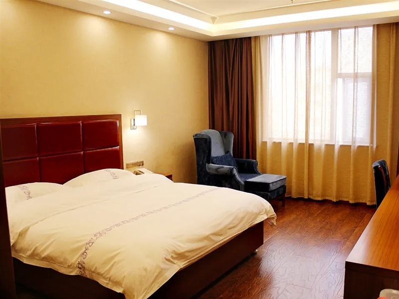 Lin Hong Hotel 12/28