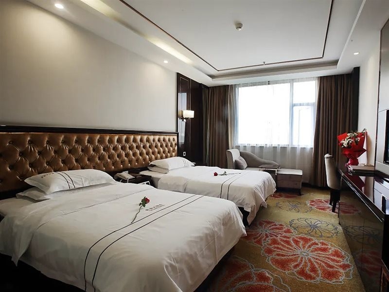 Lin Hong Hotel 10/28