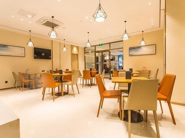 City Comfort Inn Nanning Yudong Jinxiang Metro Station 40/57