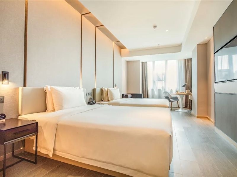 Atour Hotel (Wuhan Ocean World Tazi Lake Metro Station) 16/20