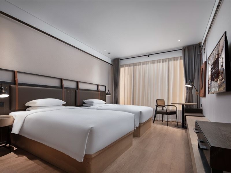 Tongpai Hotel (Pudong, Shanghai) 12/29