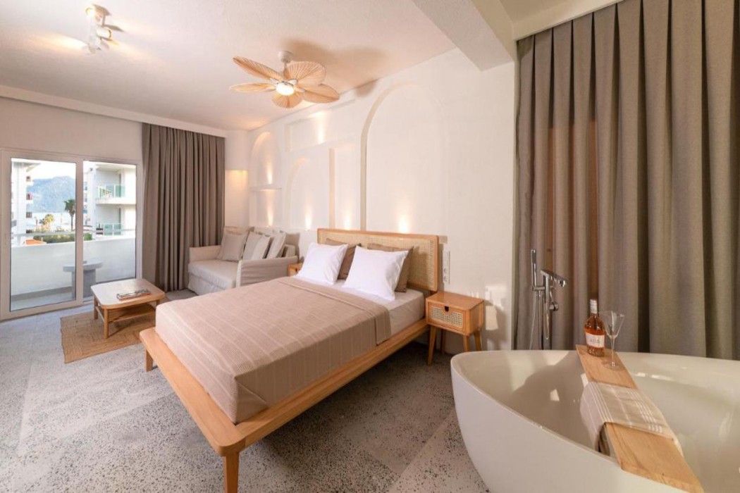 L Olive Homes 24/66