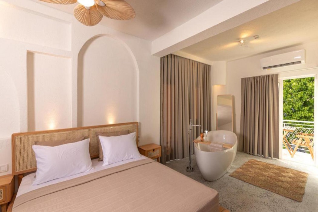 L Olive Homes 26/66