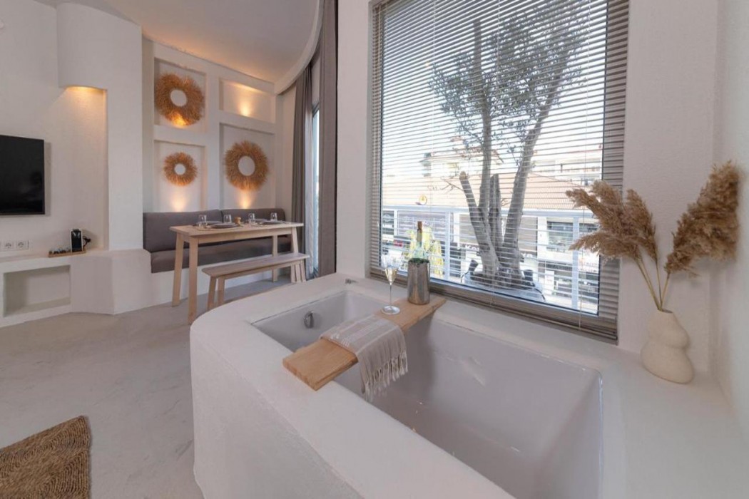 L Olive Homes 25/66