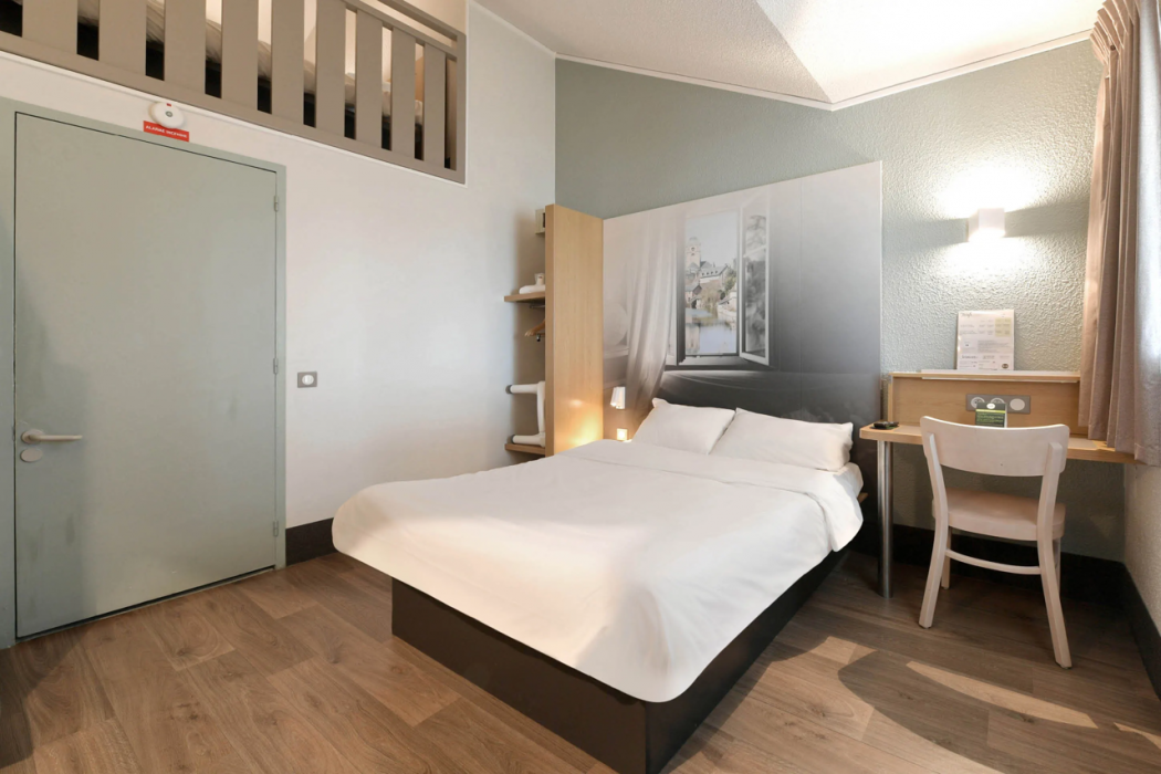 B&B Hotel Alencon North 11/42