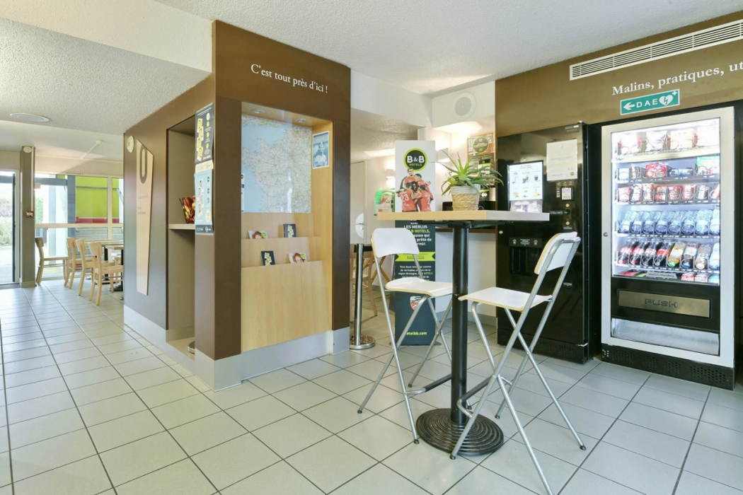Lobby at B&B Hotel Alencon North, VALFRAMBERT