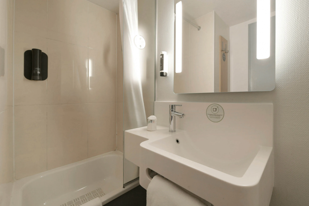 B&B Hotel Alencon North 16/42