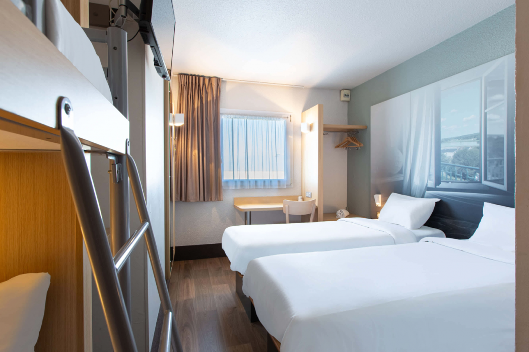 B&B HOTEL Blois Sud Vineuil 8/23