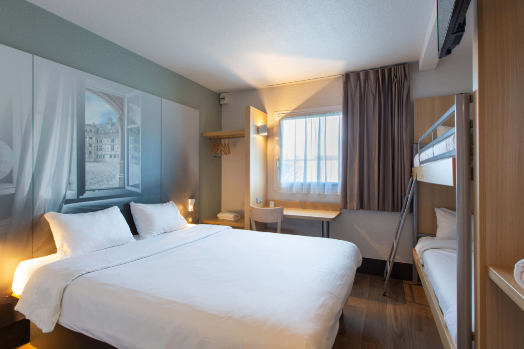 B&B HOTEL Blois Sud Vineuil 6/23
