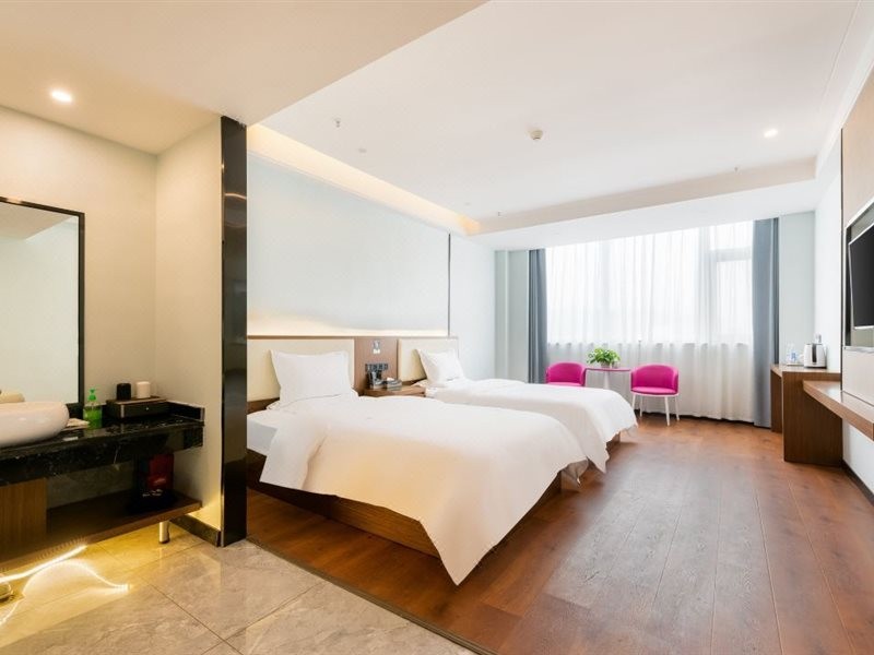 Wulong Hotel 10/19