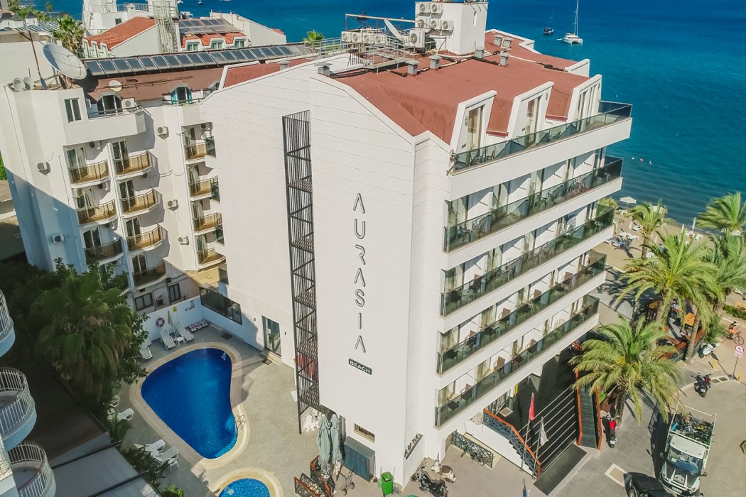 Aurasia Beach Hotel 8/69
