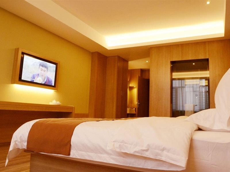 Captain Chain Hotel (Daixian Selected) 13/25