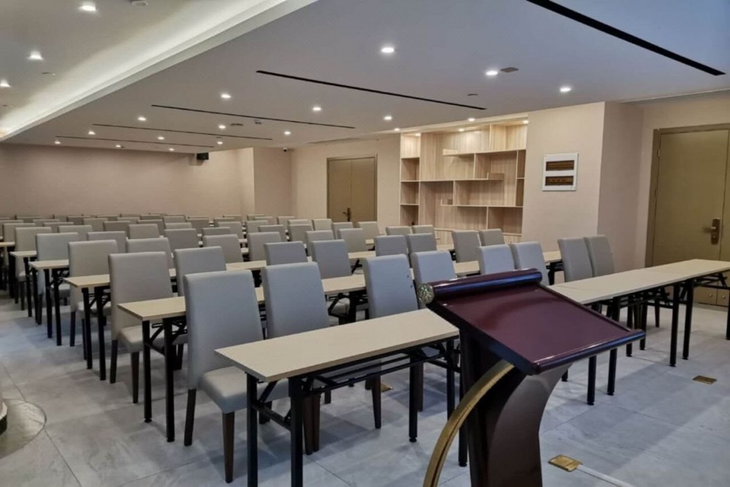 Lavande Hotel (Huazhou Beijing Road) 5/12