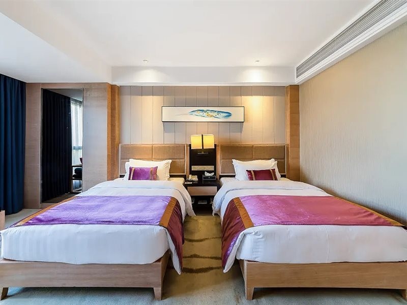 Rezen Kingtown Hotel (Chongqing Ranjiaba) photo4