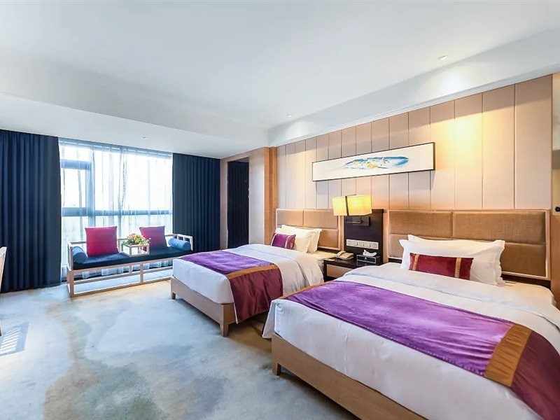 Rezen Kingtown Hotel (Chongqing Ranjiaba) photo5