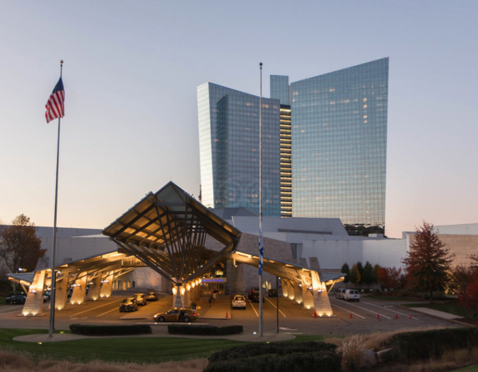 Mohegan Sun 1/51