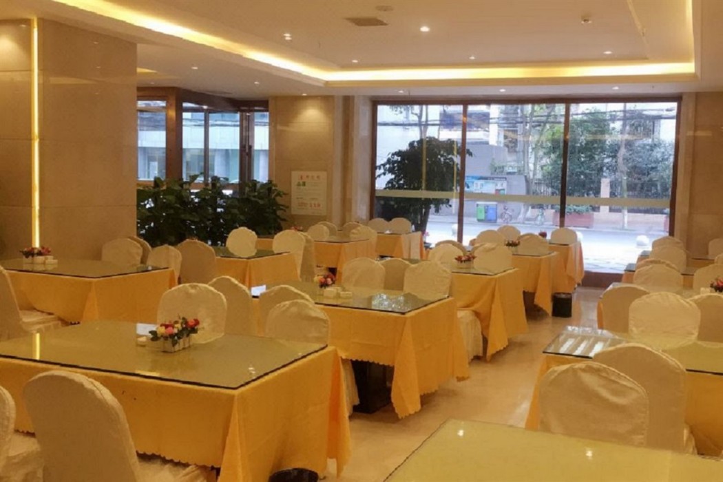 Vienna International Hotel (Chengdu Wuhou Shrine Shenxianshu) 8/8