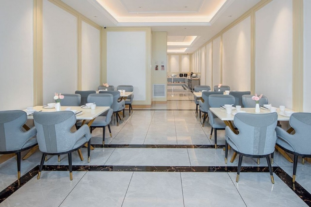 Vienna Hotel (Tianjin chentangzhuang subway station store) 40/59