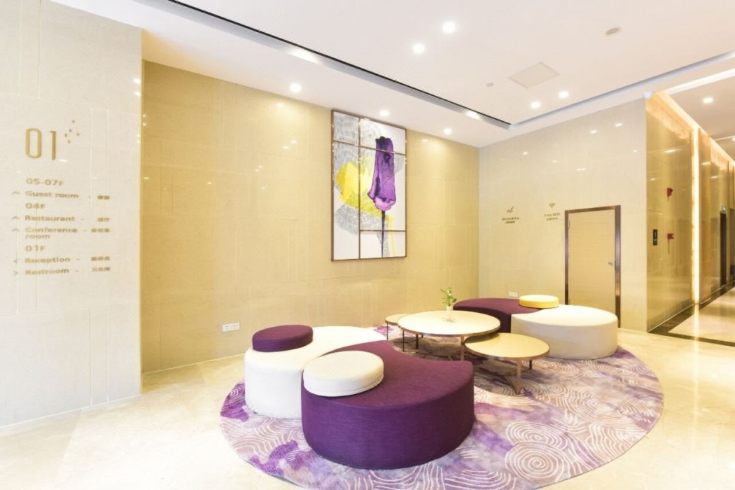 Yinfeng Hotel 7/9