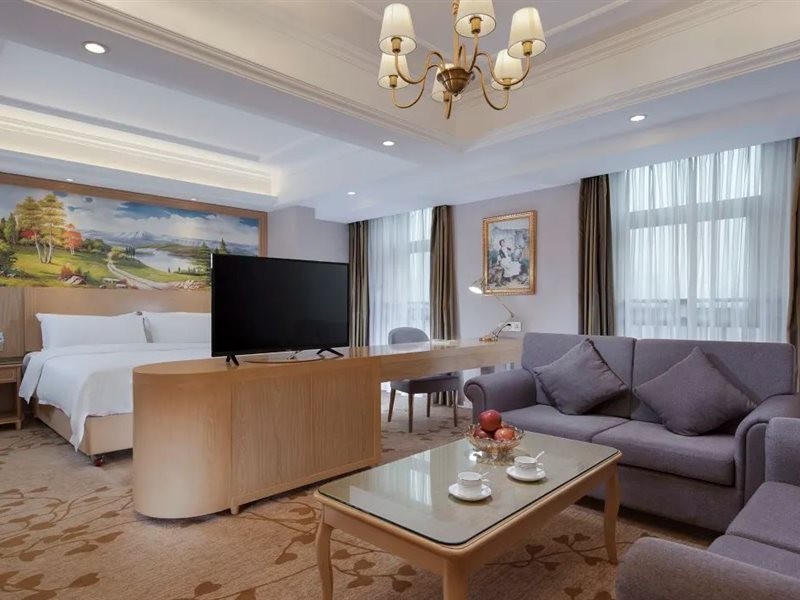 Vienna Hotel (Chongqing Yongchuan High-speed Railway Station) photo2