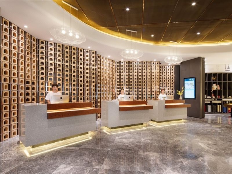 Atour Hotel (Yan An New District Luyi Park) 3/22