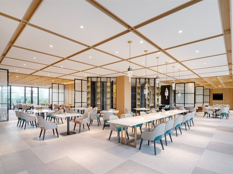 Atour Hotel (Yan An New District Luyi Park) 19/22