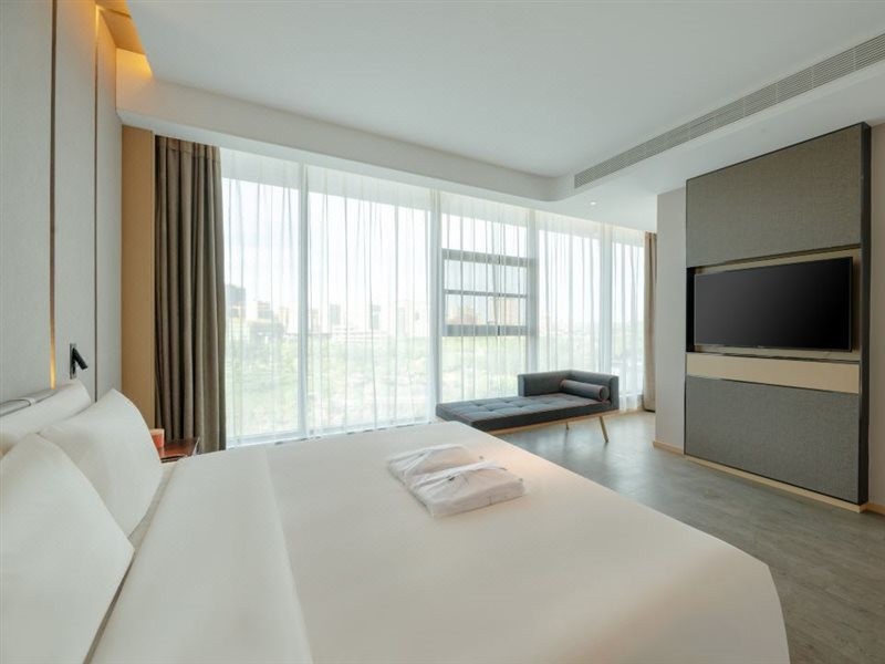 Atour Hotel (Yan An New District Luyi Park) 13/22