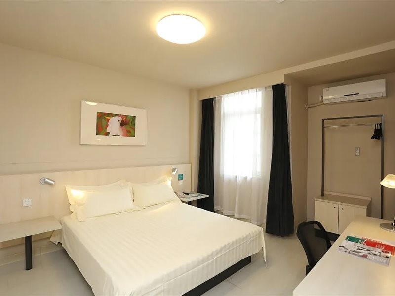 Jinjiang Inn (Tianjin South Railway Station) photo3