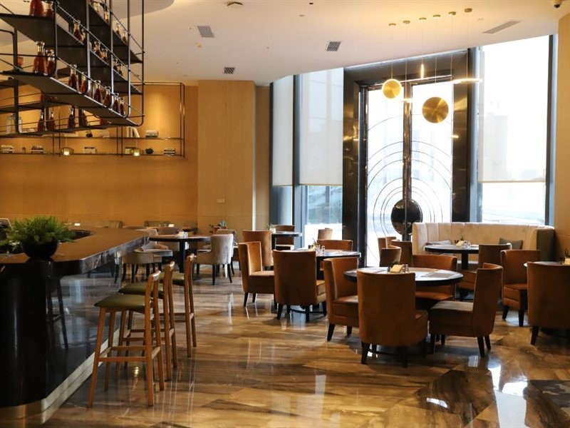 One City Rezen Hotel 32/46