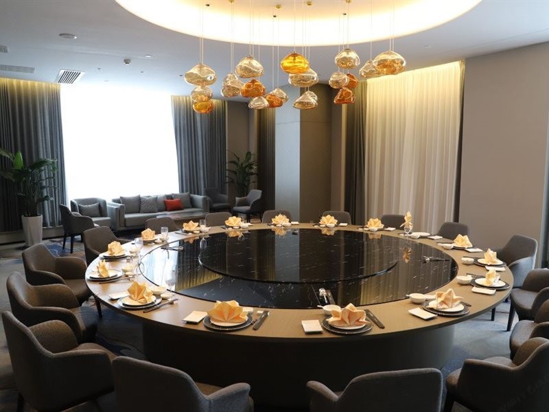 One City Rezen Hotel 28/46