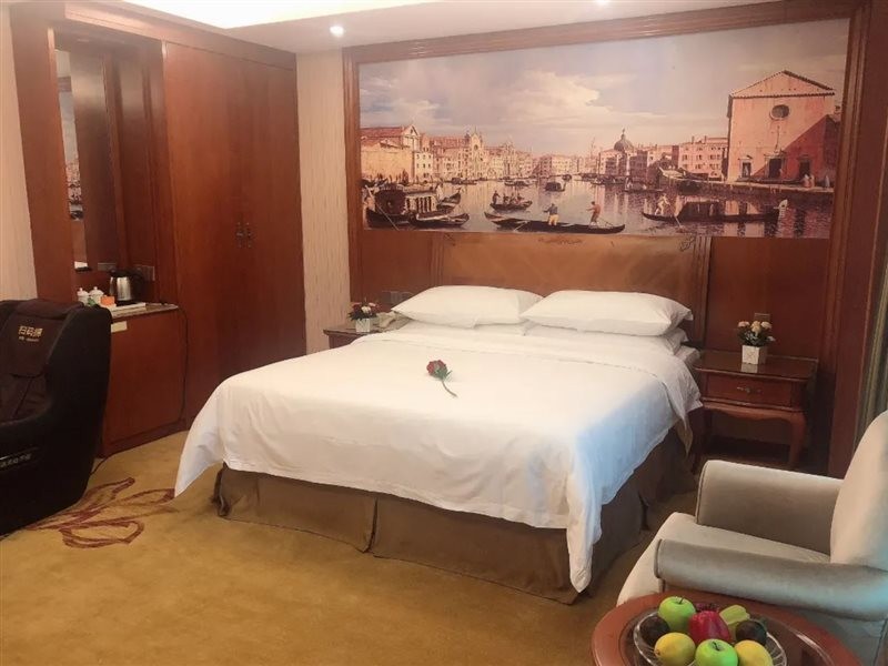Vienna 3 Best Hotel (Shenzhen Pinghu Fumin Road) photo5