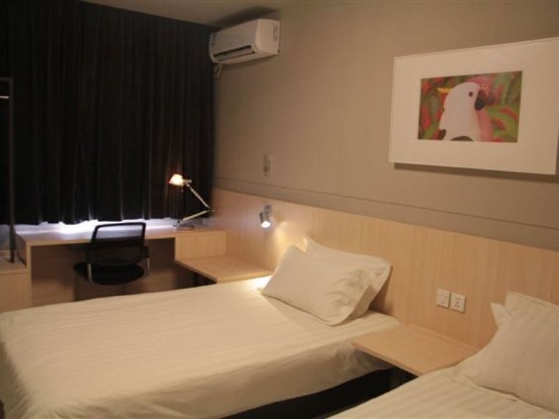 Jinjiang Inn (Shanghai Youyi Road) photo3
