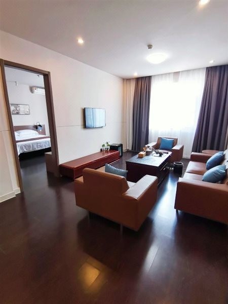 Jinjiang Inn Select (Xiamen Jimei University Guomao) 18/30