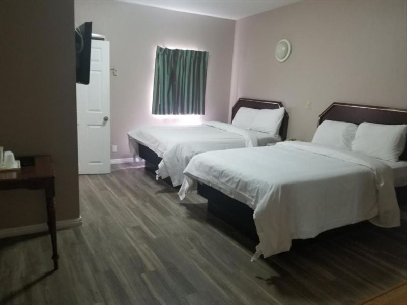 Budget Inn Hollywood 20/32