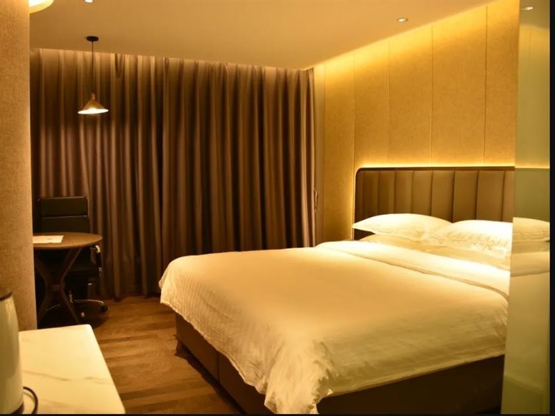 Tiancheng Plaza Hotel 9/21